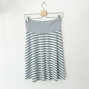 Gap Midi Grey Stripped Skirt